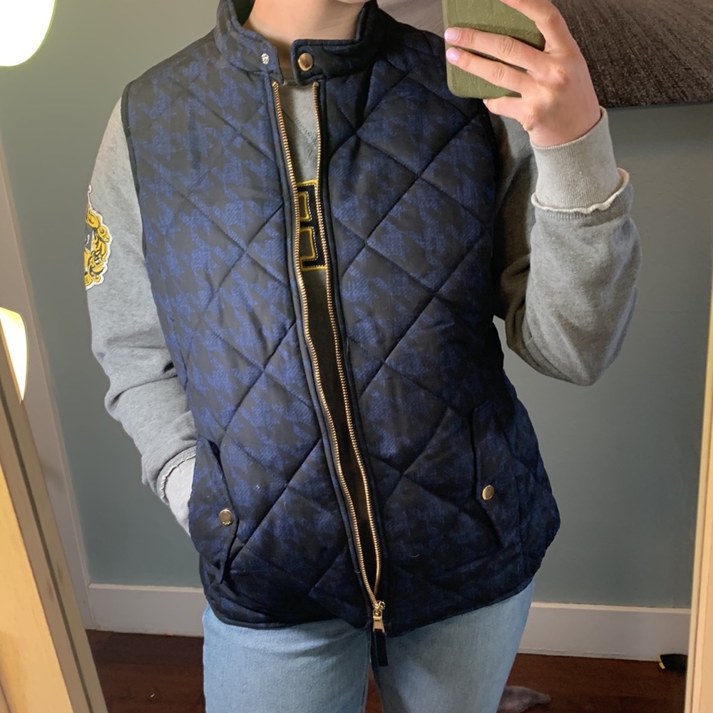 M Vest Brand New Without Tags
